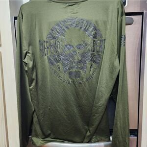 7001 - Thirteen Fifty Active Threads Shirt - Small